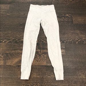 Lulu sweatpant leggings